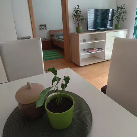Apartma Knap *